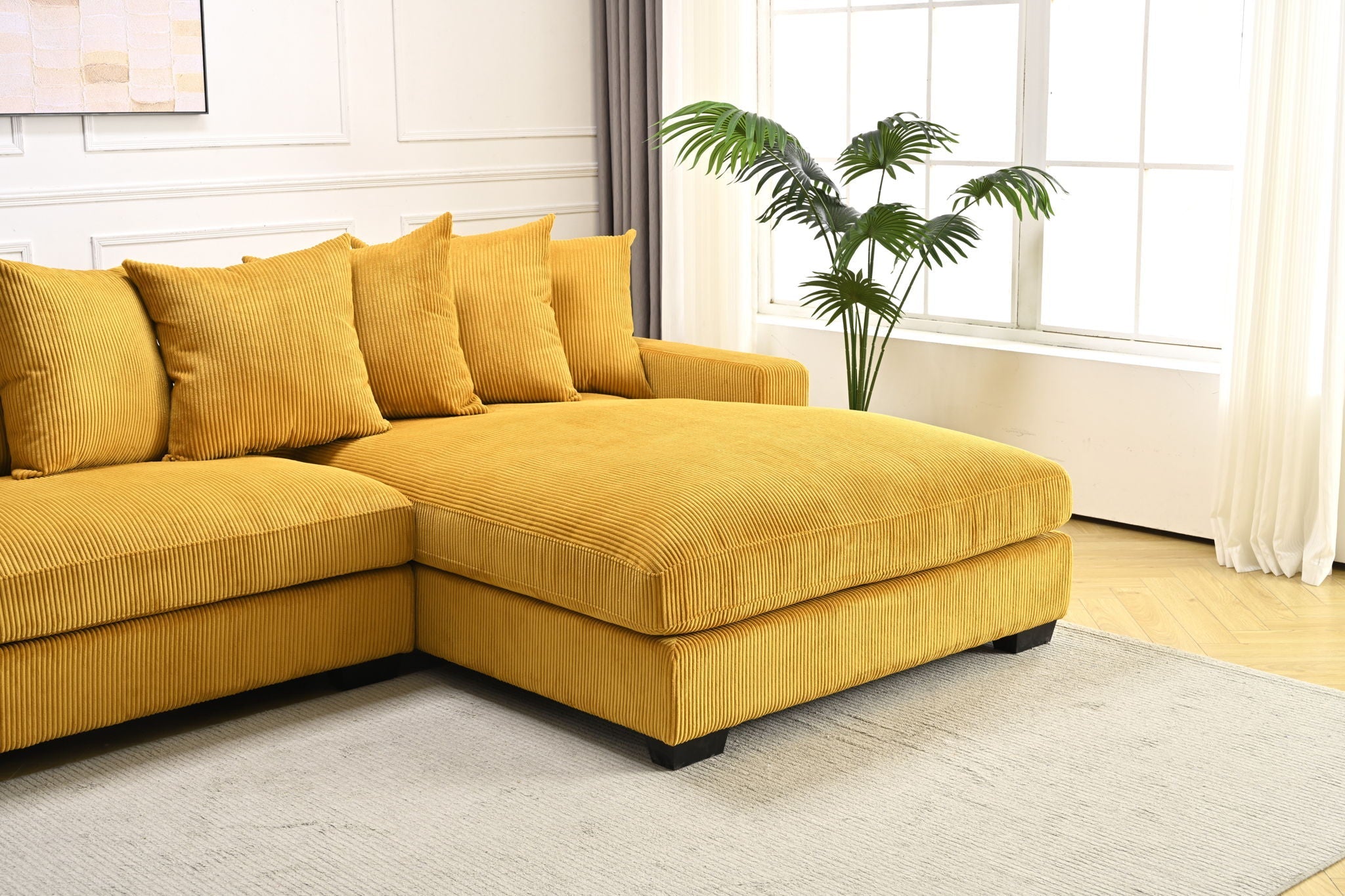 Oversized L-Shaped Sectional Sofa With Chaise