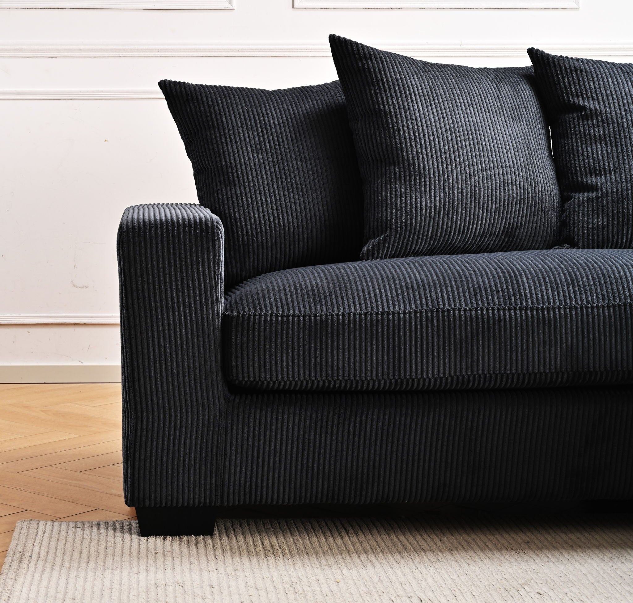 Oversized L-Shaped Sectional Sofa With Chaise