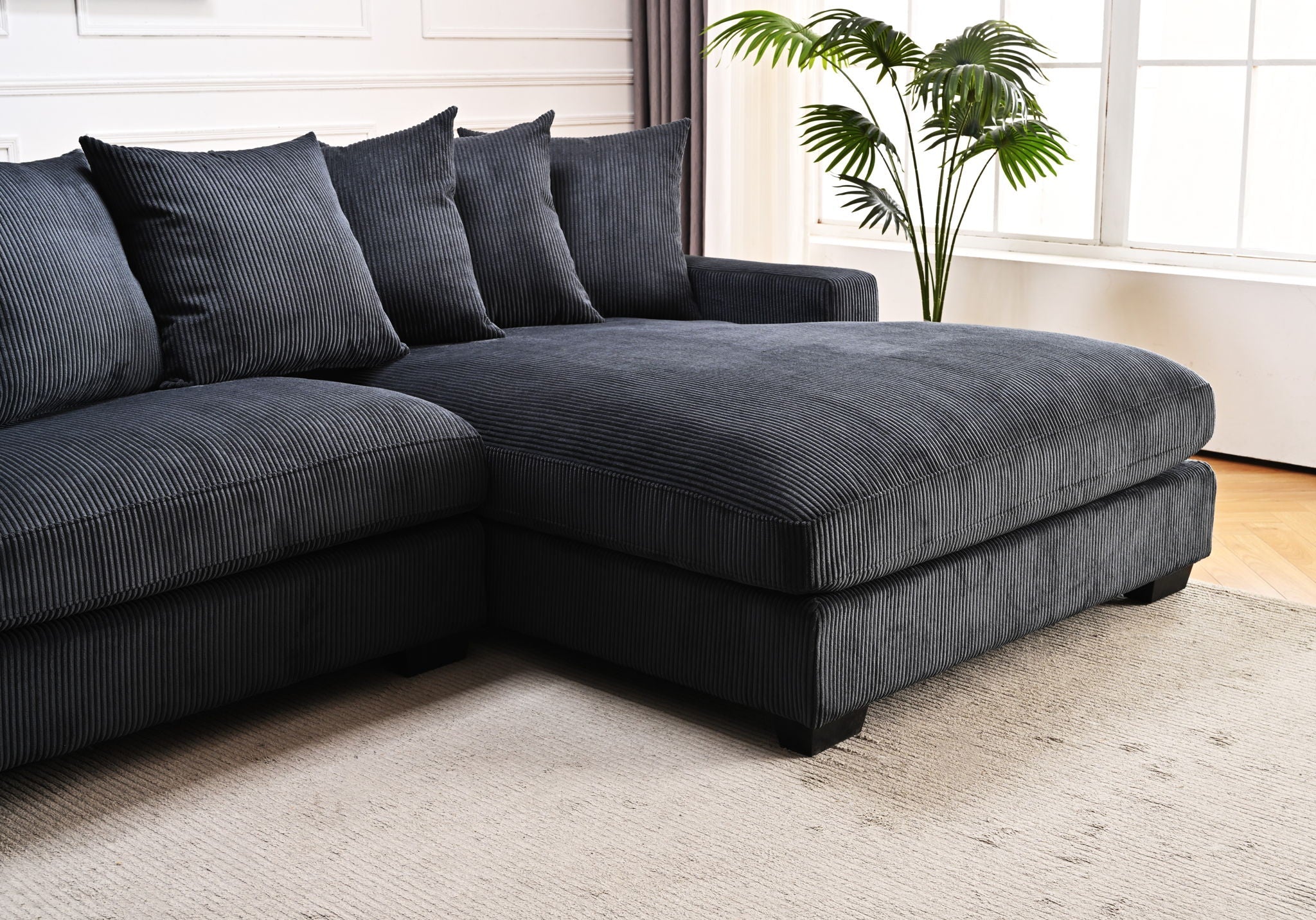 Oversized L-Shaped Sectional Sofa With Chaise