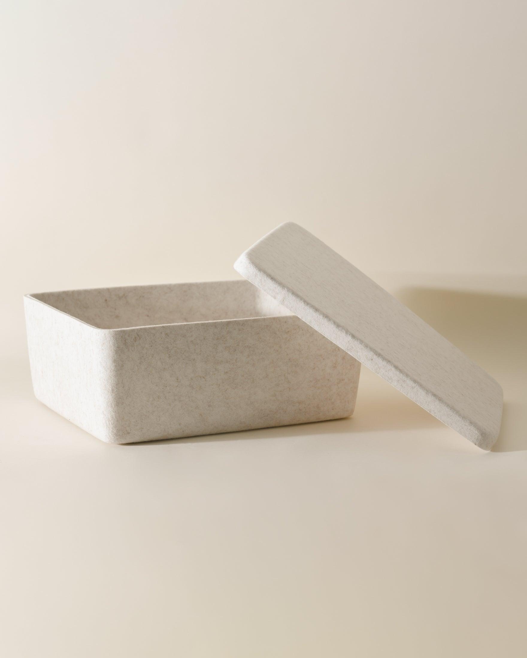 Set of 3 Large Sculpted Storage Bins With Lids