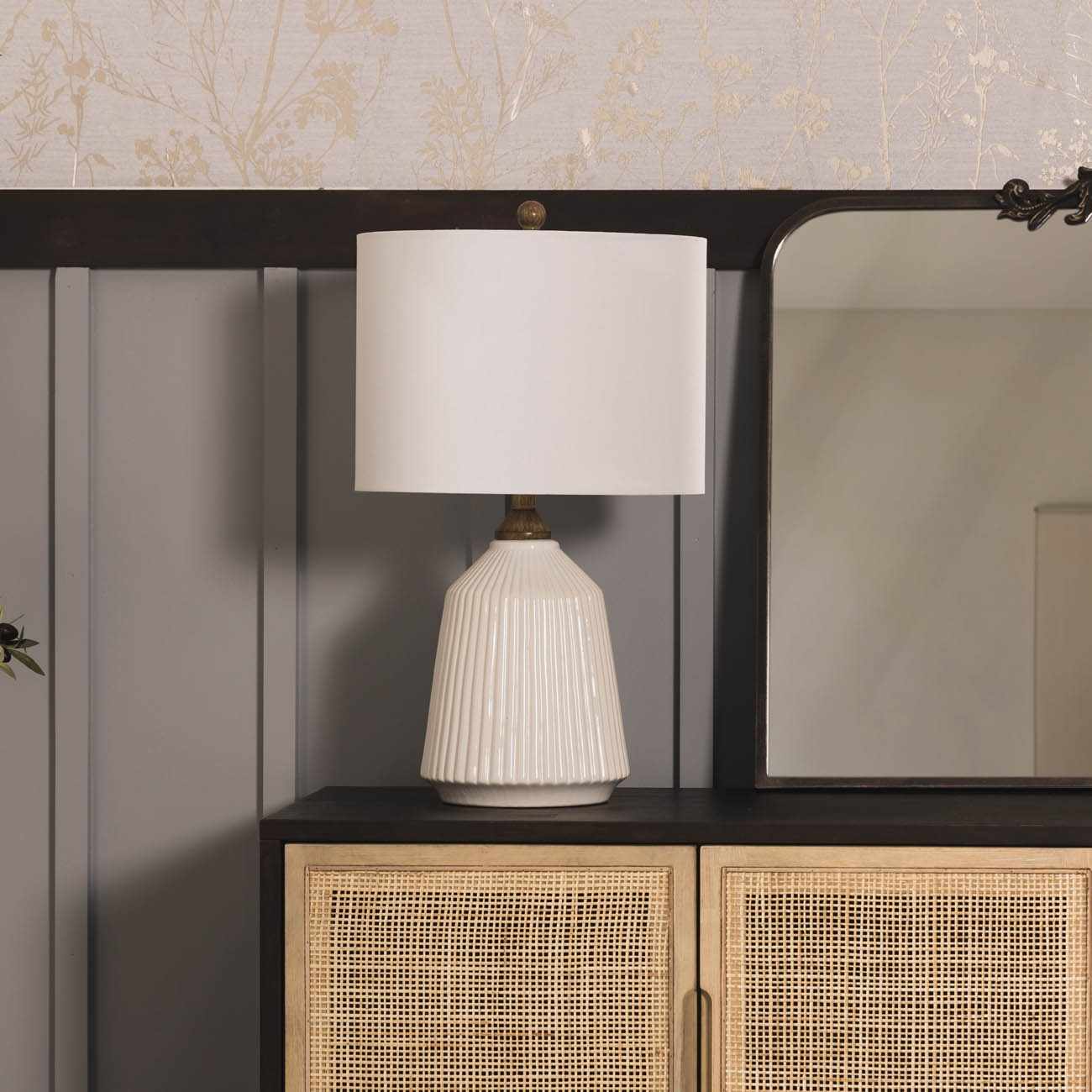 Tramutola White Table Lamp Modern Home Lighting