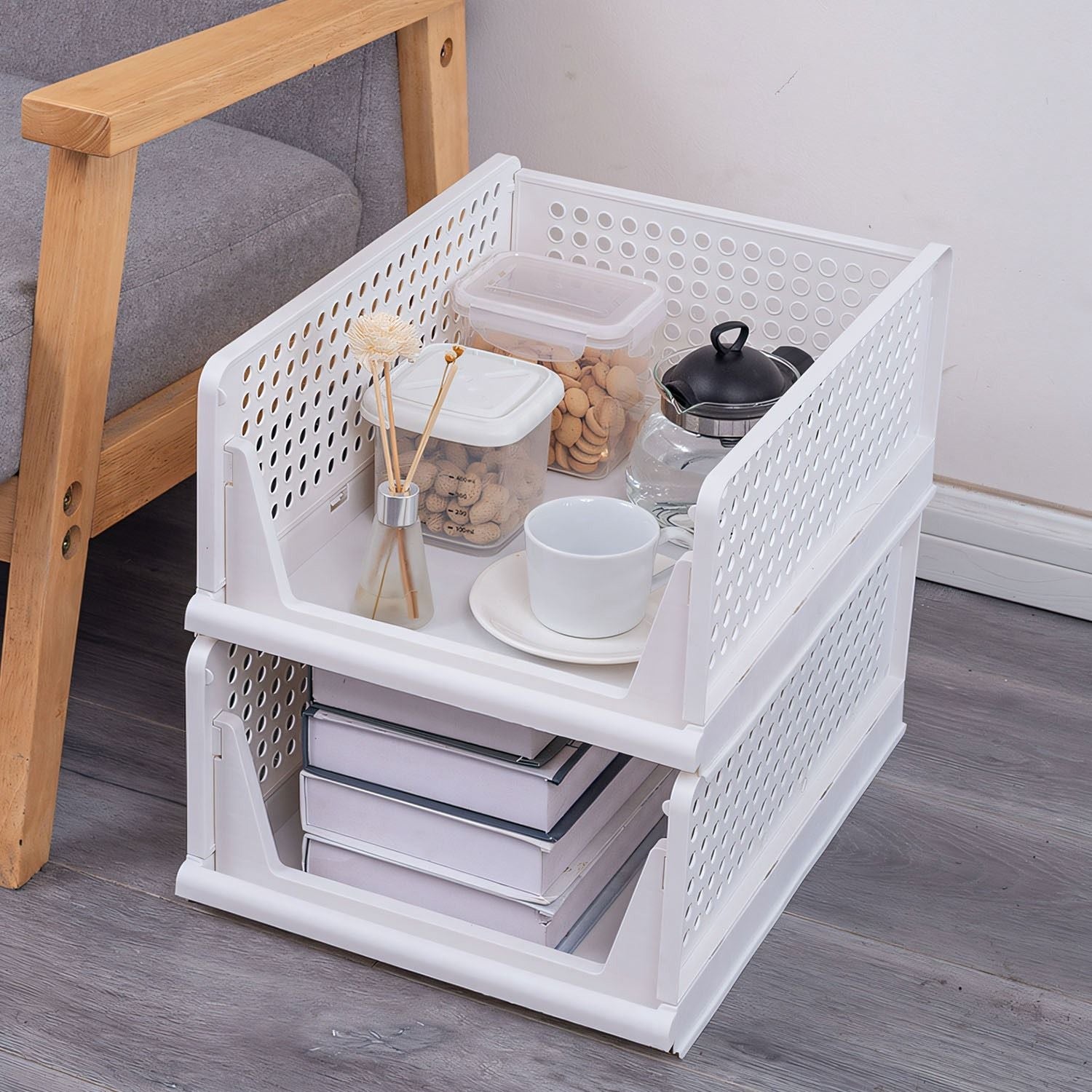 4-Pack Foldable Plastic Storage Boxes With Slide Rails